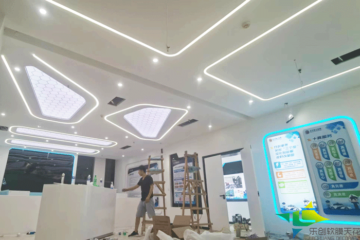 祝贺我公司德州庆云县公安局网络办公展厅软膜天花灯箱安装完成 祝贺我公司德州庆云县公安局网络办公展厅软膜天花灯箱安装完成